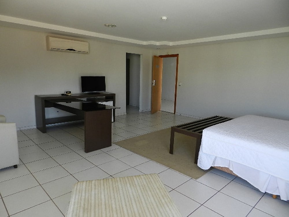 Hits Pantanal Hotel 14/60