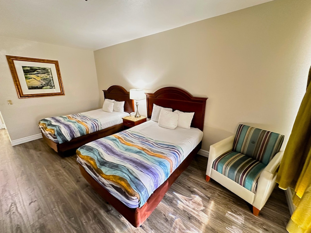 Americas Hotel El Paso Medical Center 8/25