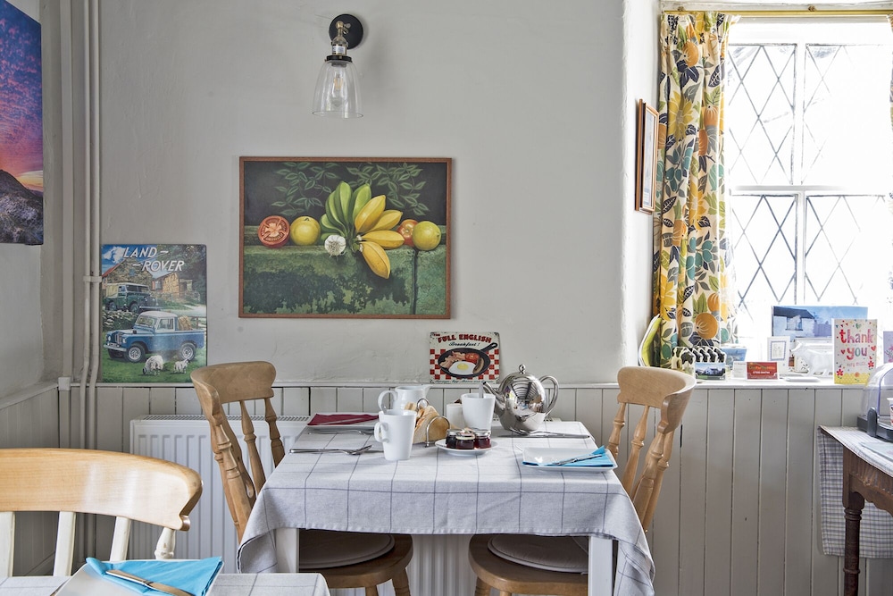 Hawthorn Farm Guest House 28/50