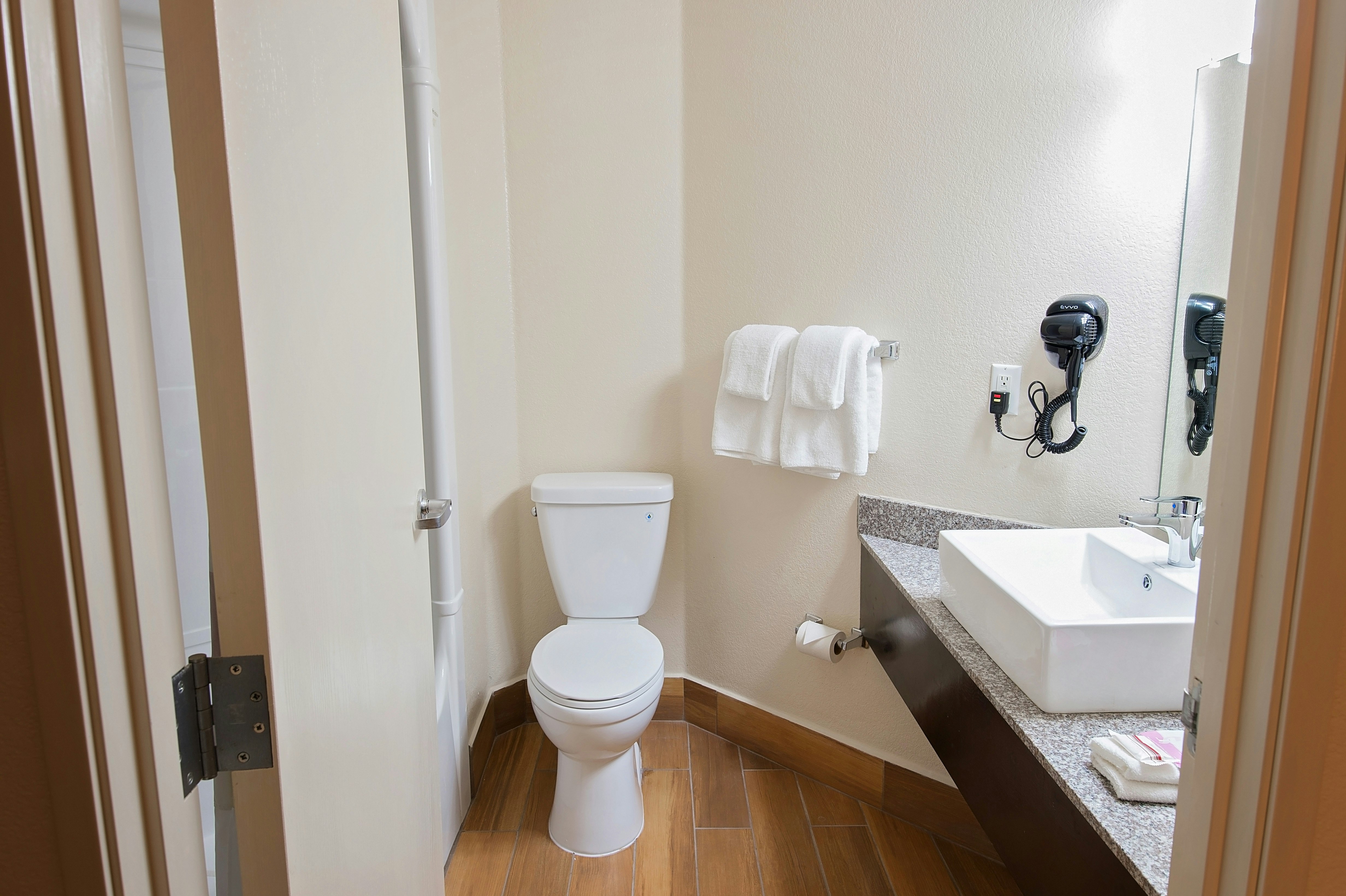 غرفة سوبيريور بسرير كينج، Red Roof Inn Georgetown 7/9