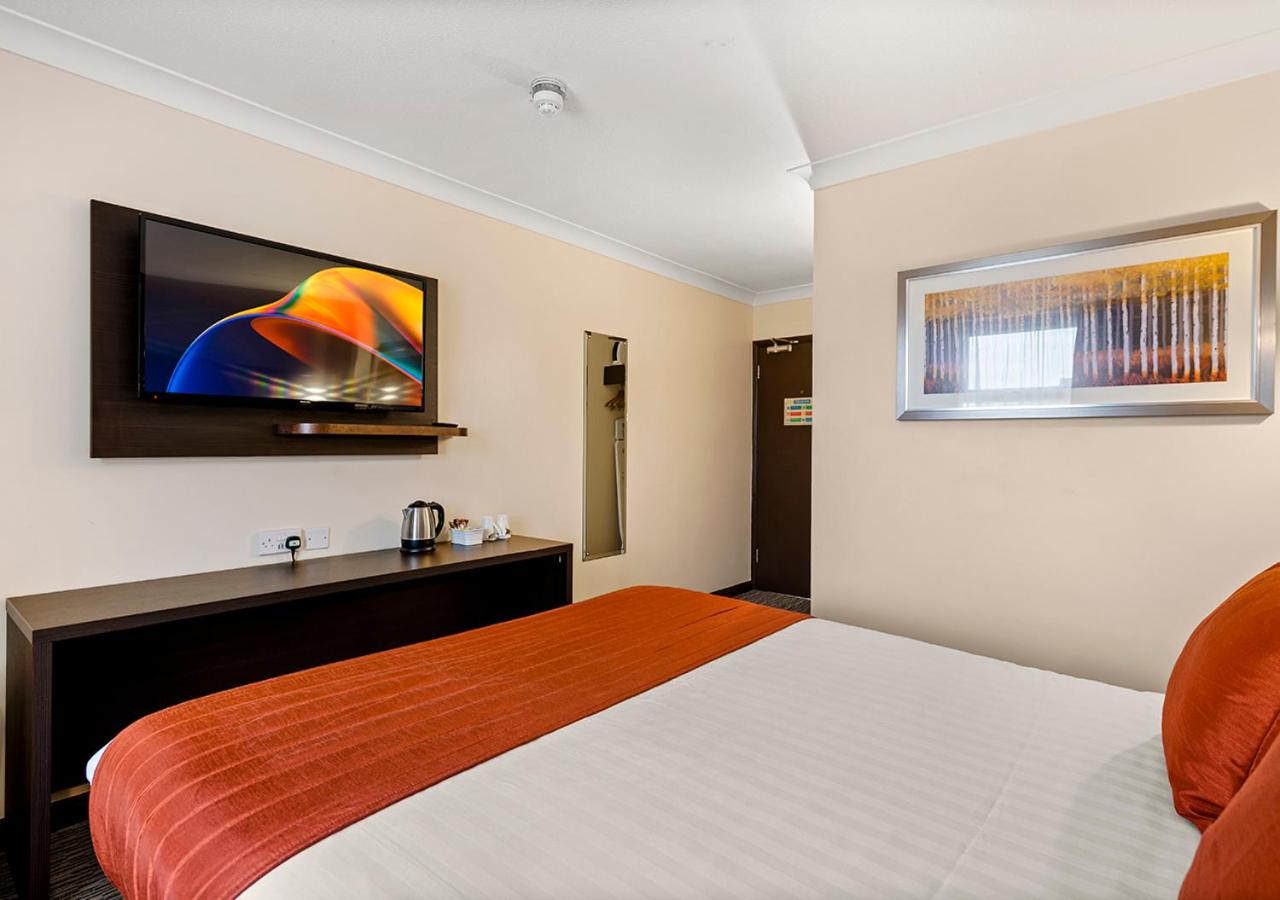 Room, Double Bed, Dragonfly Hotel Bury St Edmunds 2/10