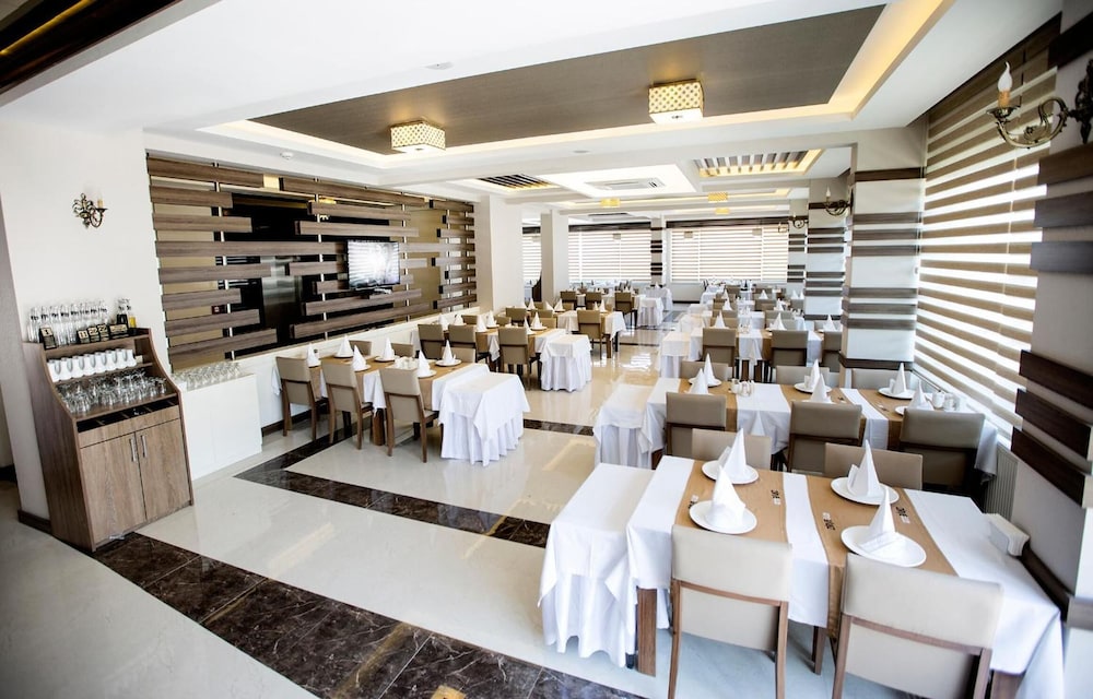 LAVIN OTEL 59/72