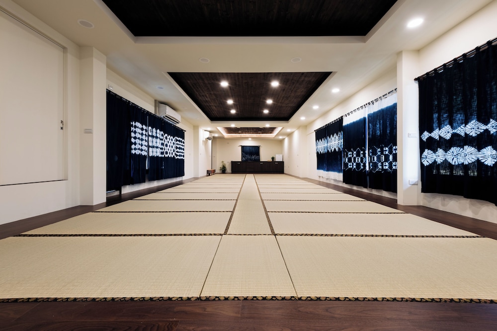 Zhuo Ye Cottage 4/50
