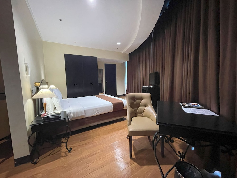 جناح استوديو بزنس بسرير كوين، Golden Peak Hotel and Suites powered by Cocotel 7/10