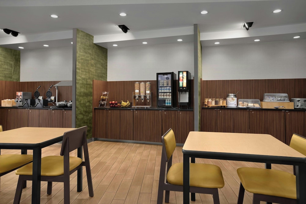 Fairfield Inn &amp; Suites Jeffersonville I-71 44/58