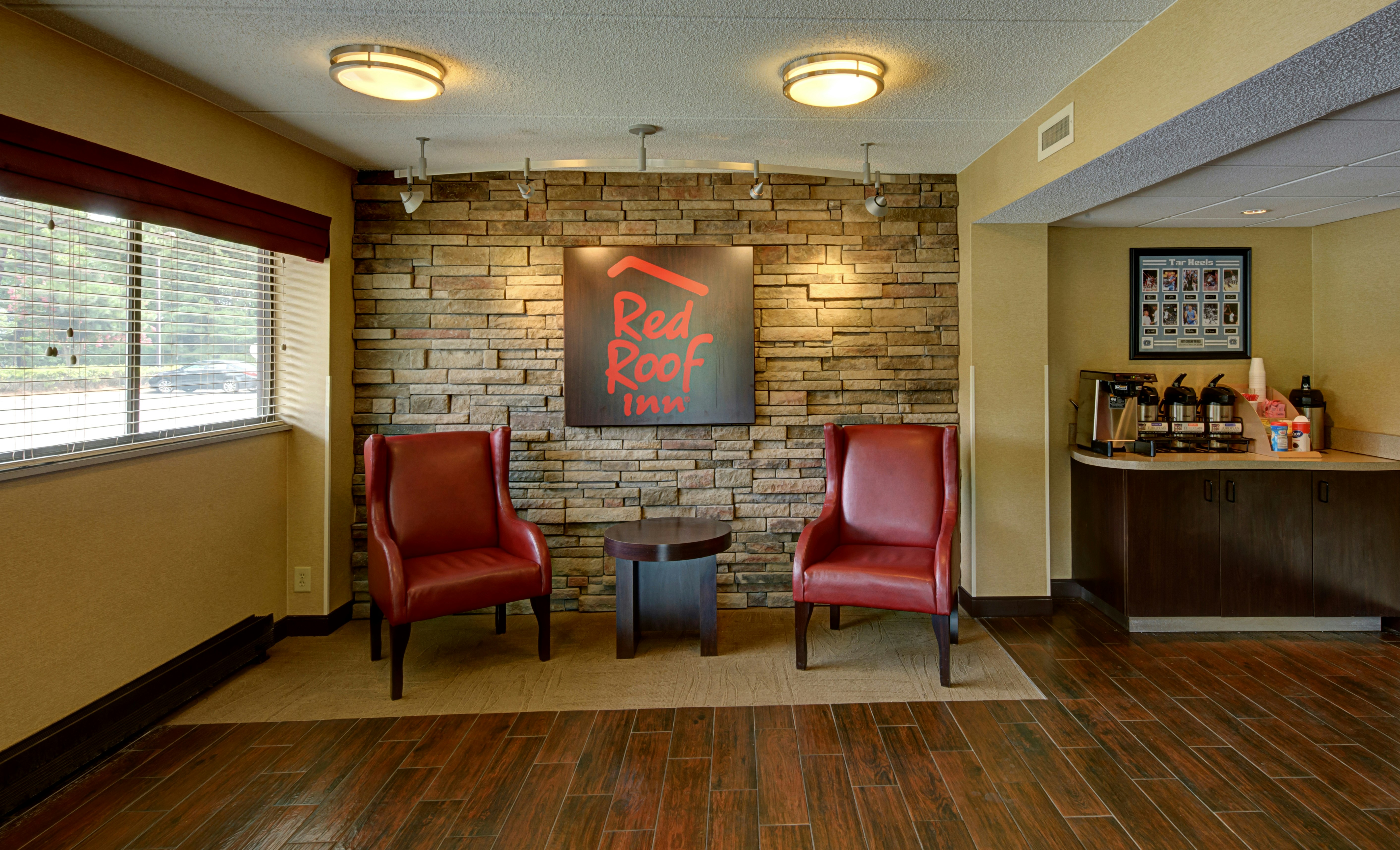 Red Roof Inn Chapel Hill - UNC 18/22