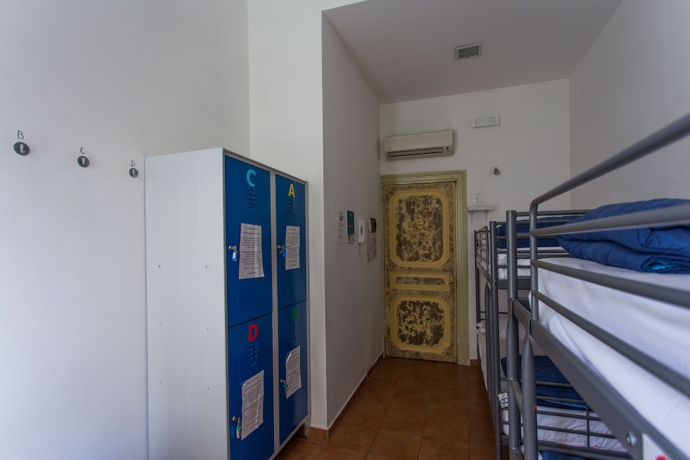 A Casa Di Amici 16/70