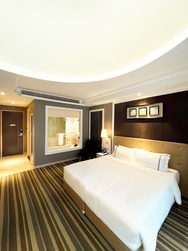 The Bazaar Hotel Bangkok 19/77