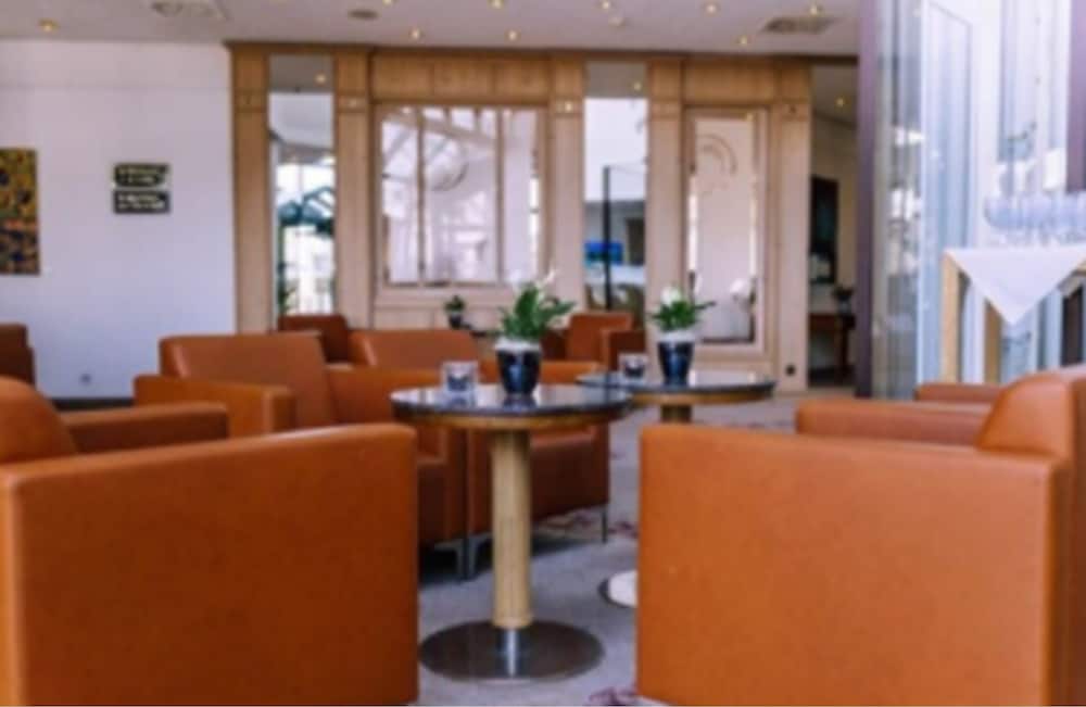 Atomis Hotel Munich Airport by Mercure 27/50