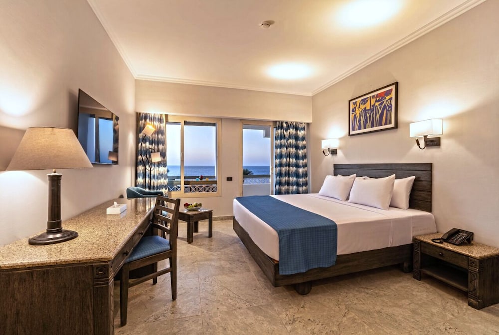 Room, Twin Beds, Sea View, Pool Access