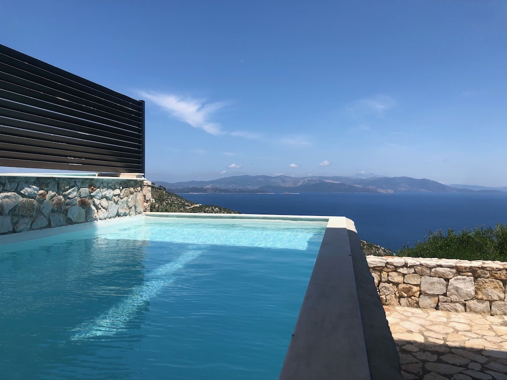 Sea View Villa Schinias 44/50