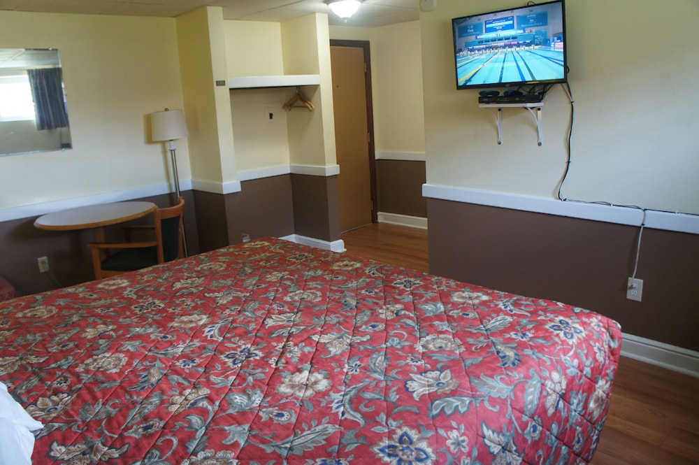 Royal Inn Motel 20/26