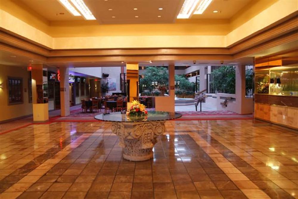 Ramada by Wyndham Viscount Suites Tucson East 19/38