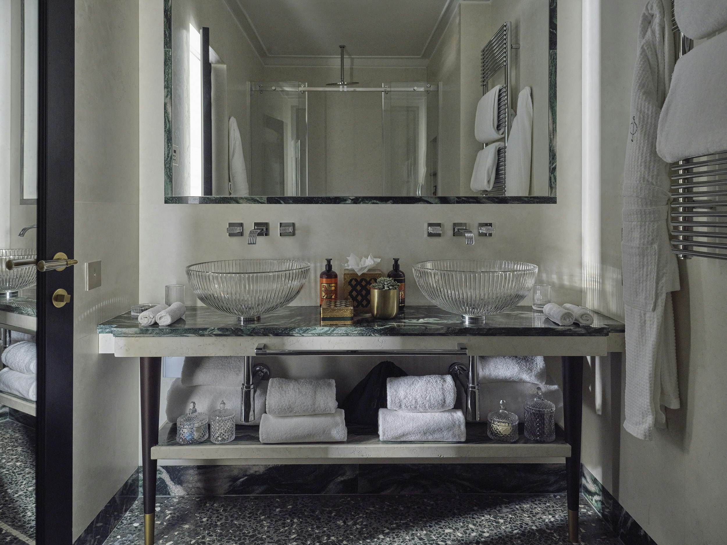 Hotel Violino D'Oro 104/107