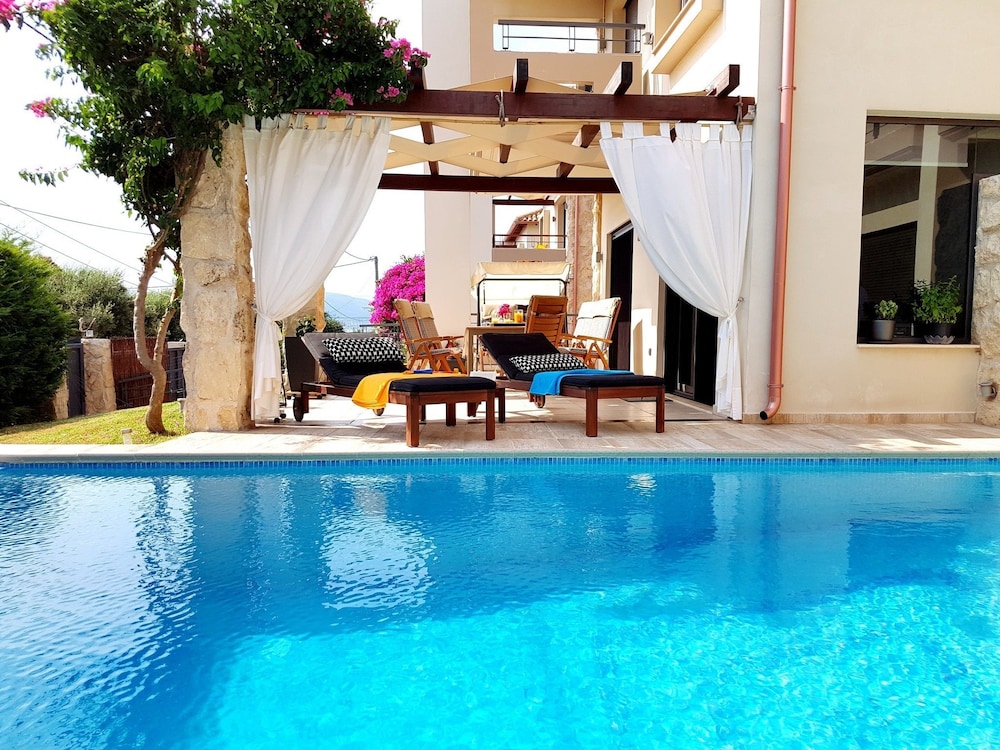 Villa Vanessa 26/32
