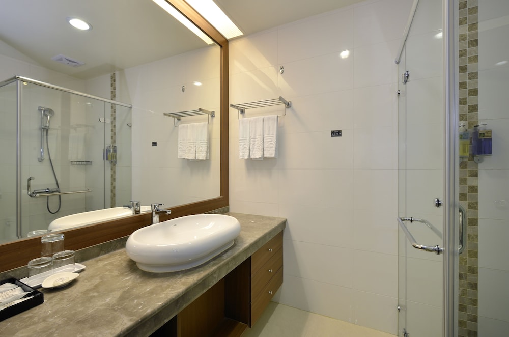Guanko Hotel 45/45