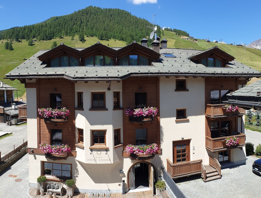 Hotel Sonne 6/70