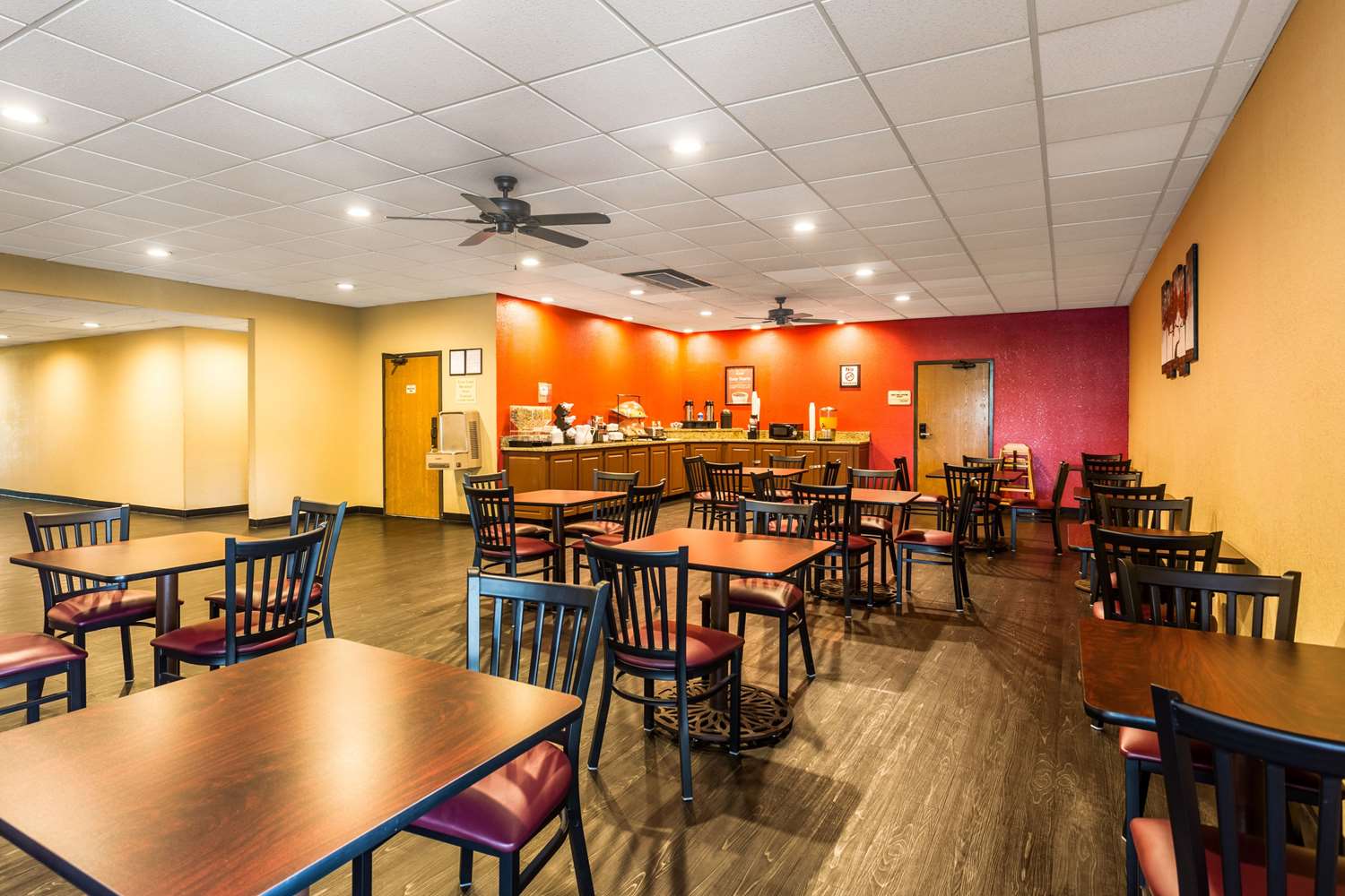 Econo Lodge Homewood Birmingham 18/31