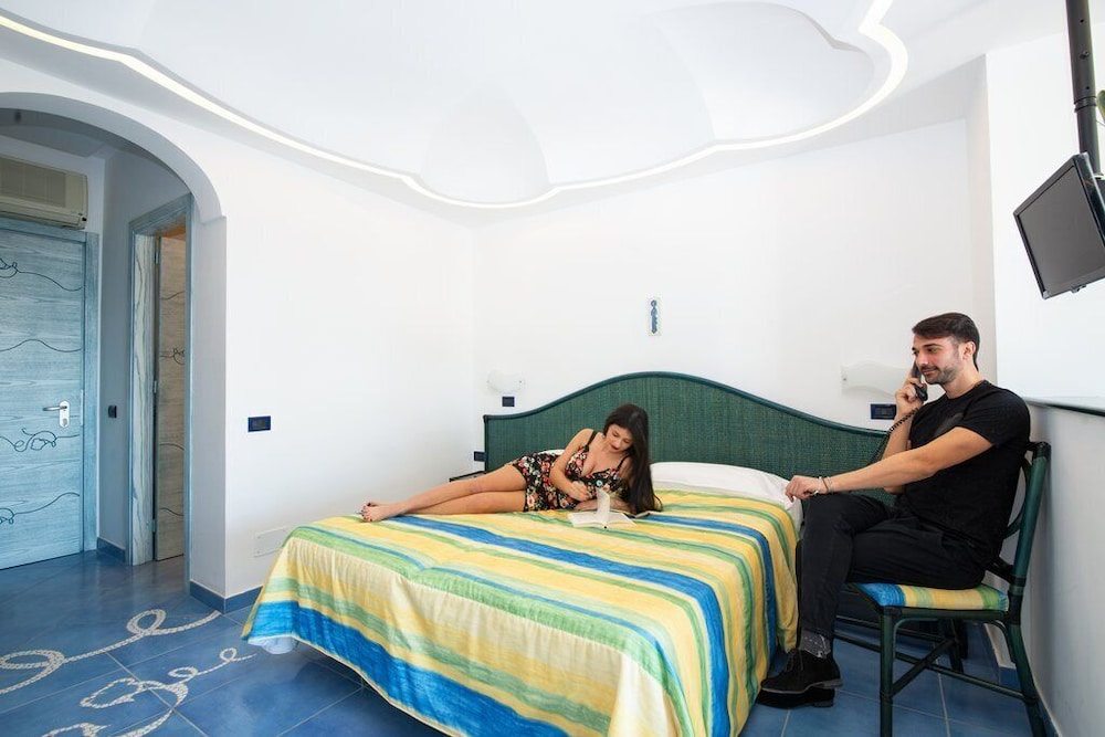Parco Hotel La Rosa Forio D Ischia 18/60