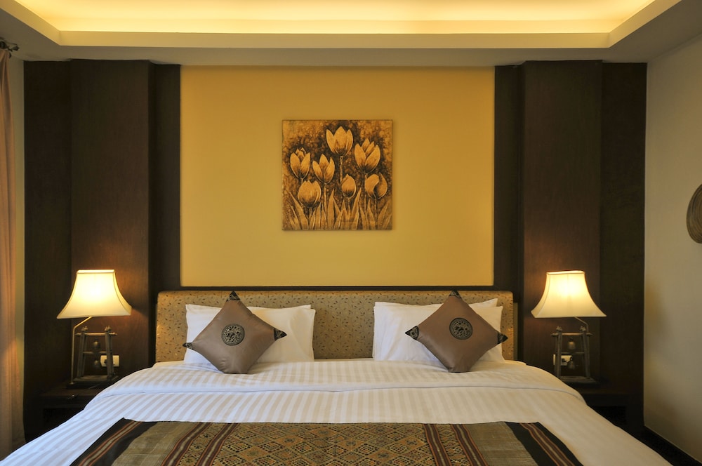Salana Bouqitue Hotel 4/37