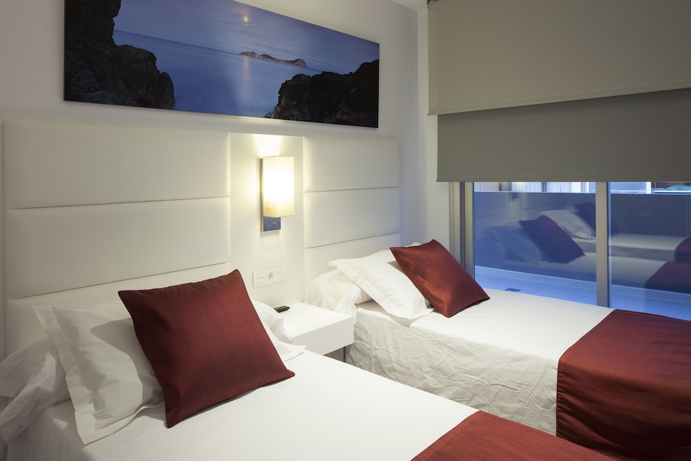 Axel Beach Ibiza - Adults Only 23/63
