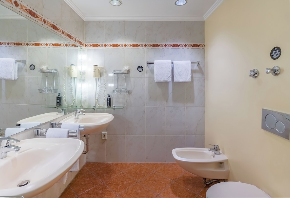 rugs HOTEL Koln 44/50