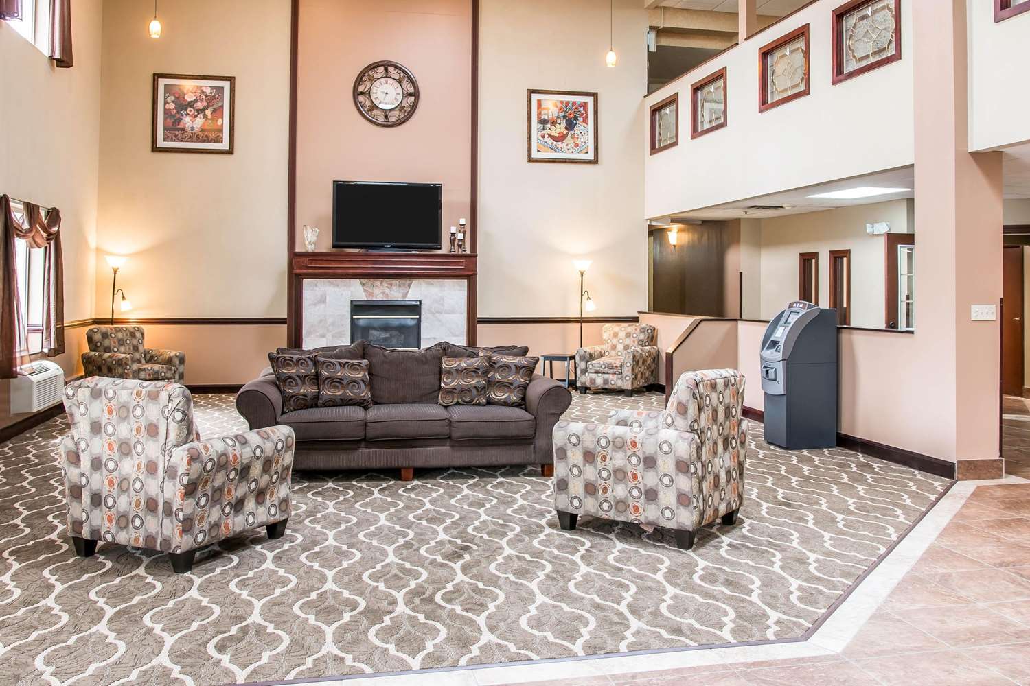 Country Inn & Suites by Radisson, Battle Creek, MI 11/15