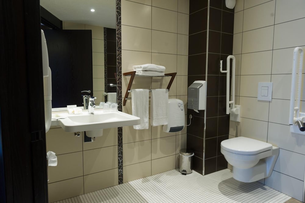Cottage Logis Hotel-Restaurant 52/57