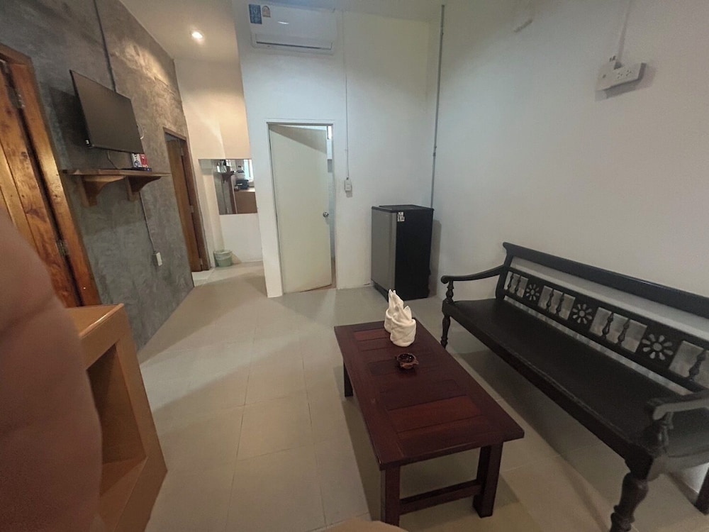 Araya Boutique Hotel 56/69