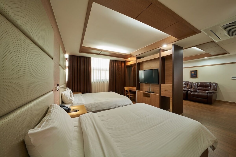 Gg Hotel 14/38