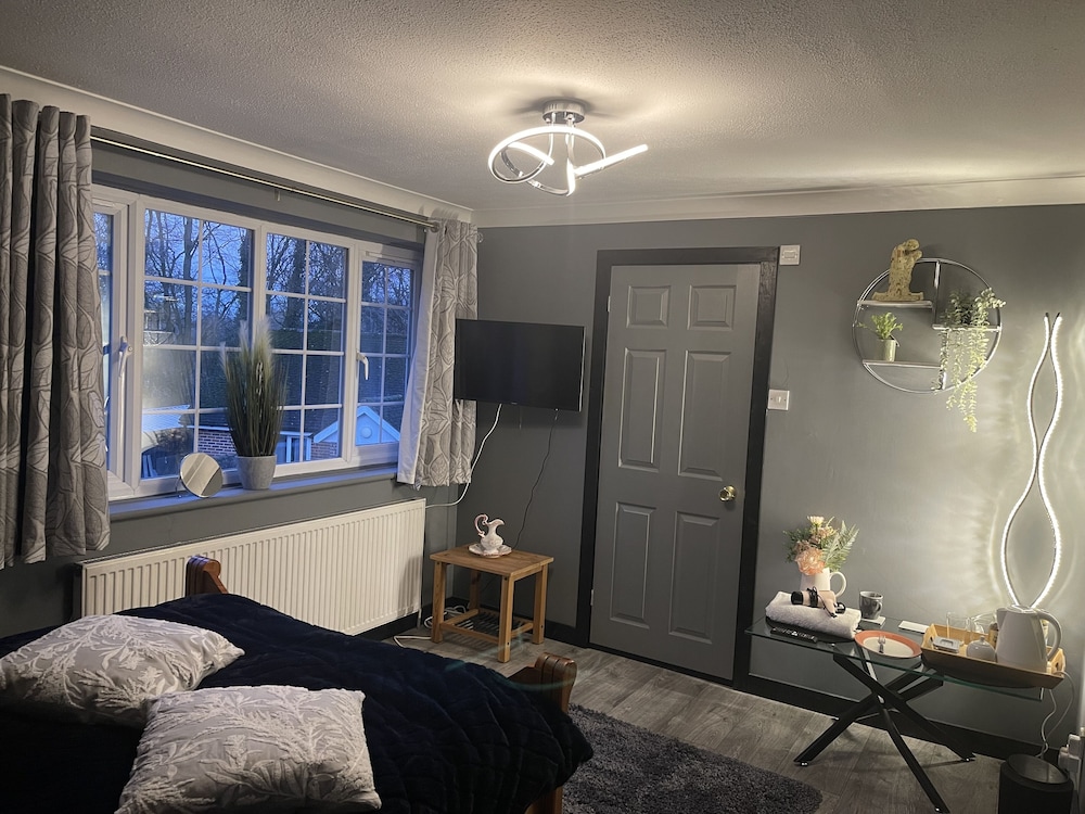 Da Vinci Guest House Gatwick 34/56