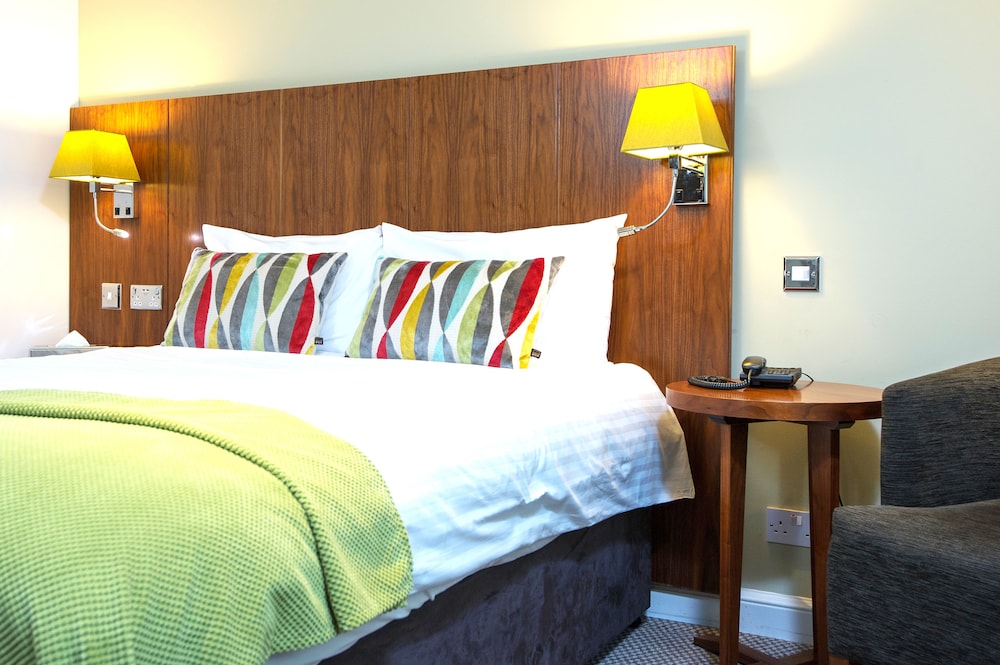 Wyboston Lakes Executive Centre 8/13