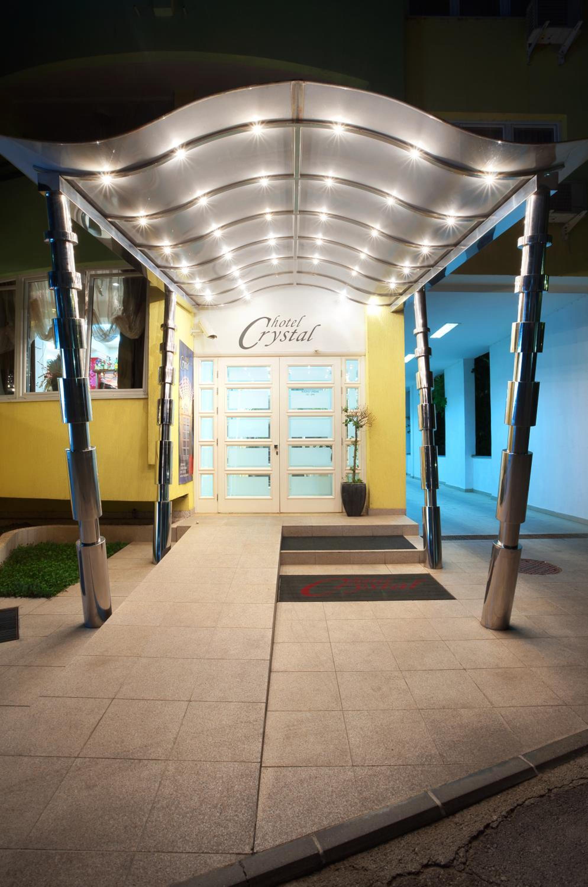 Garni Hotel Crystal Kraljevo 36/37