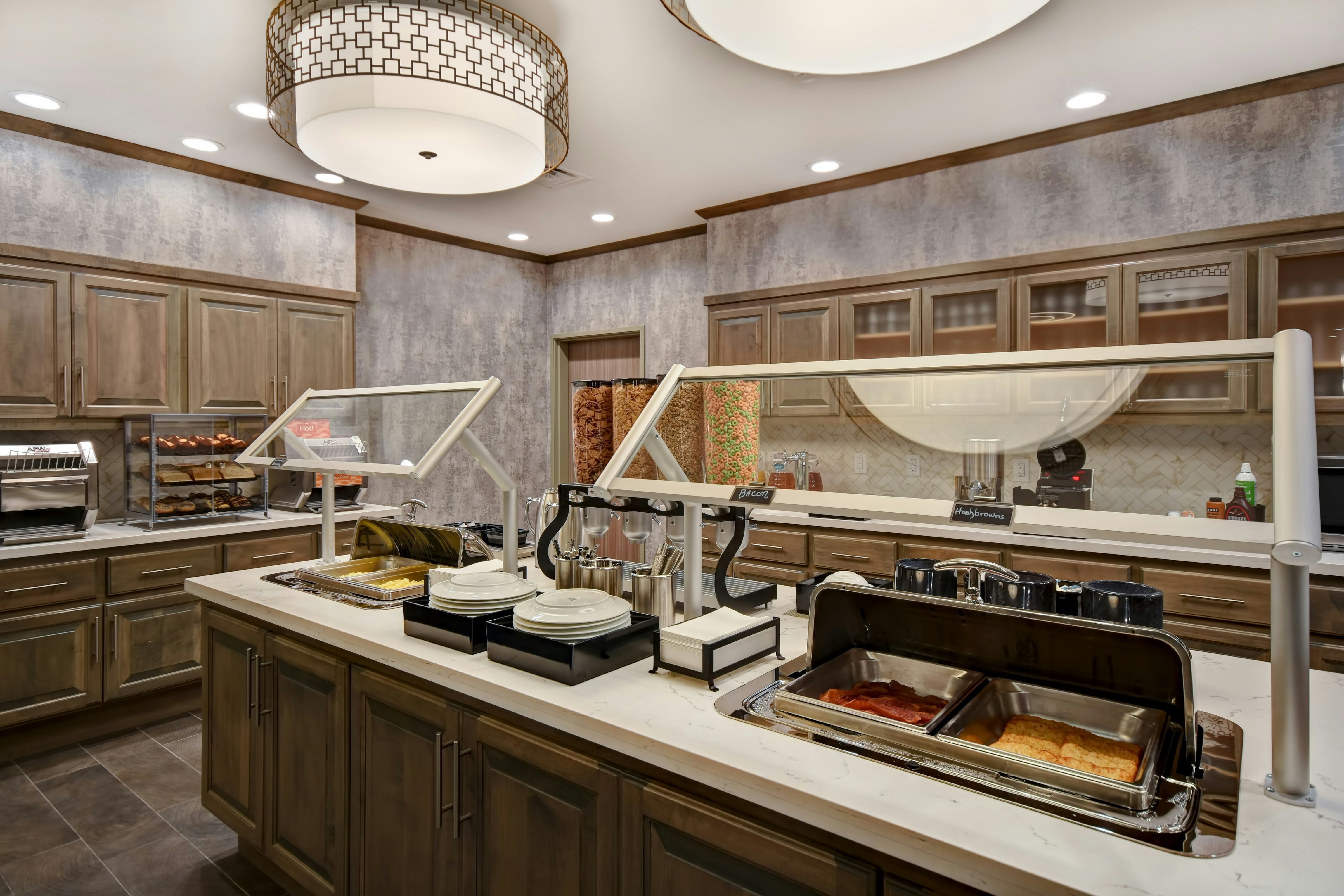 Homewood Suites By Hilton Orange New Haven 51/51