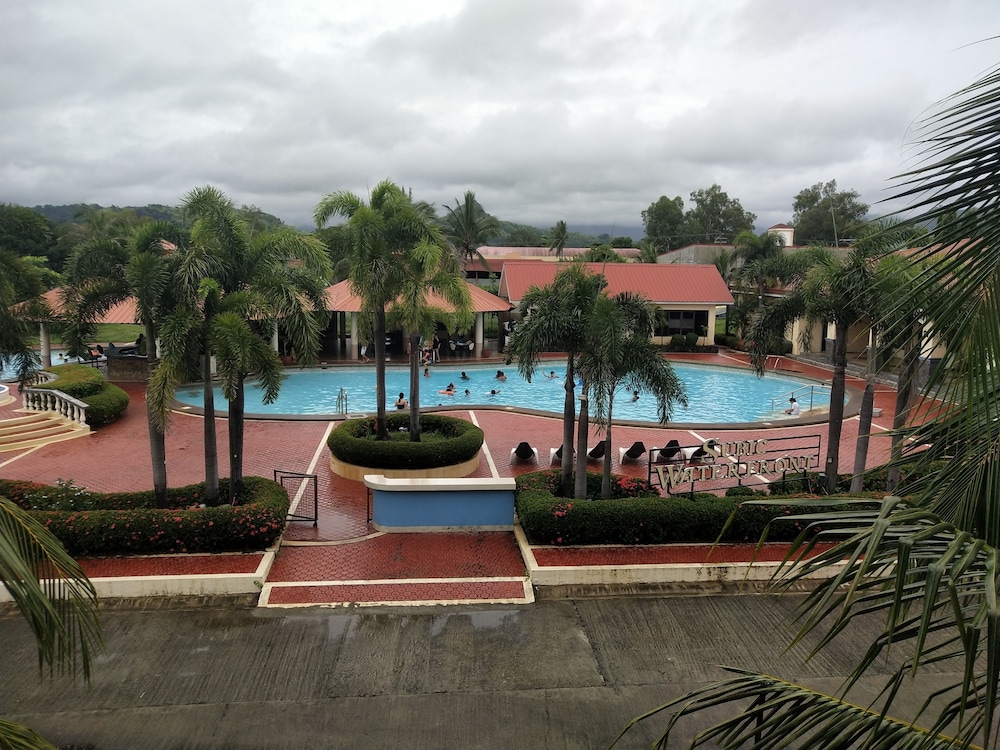 Subic Waterfront Resort & Hotel 50/55
