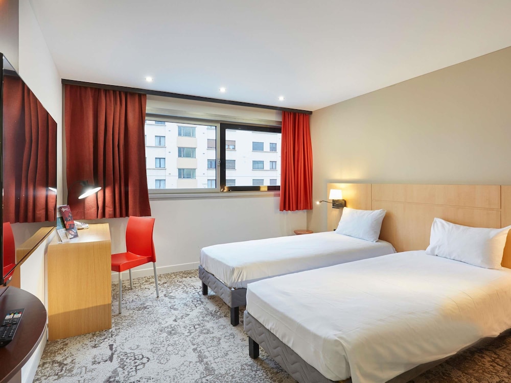Ibis Annemasse 11/50