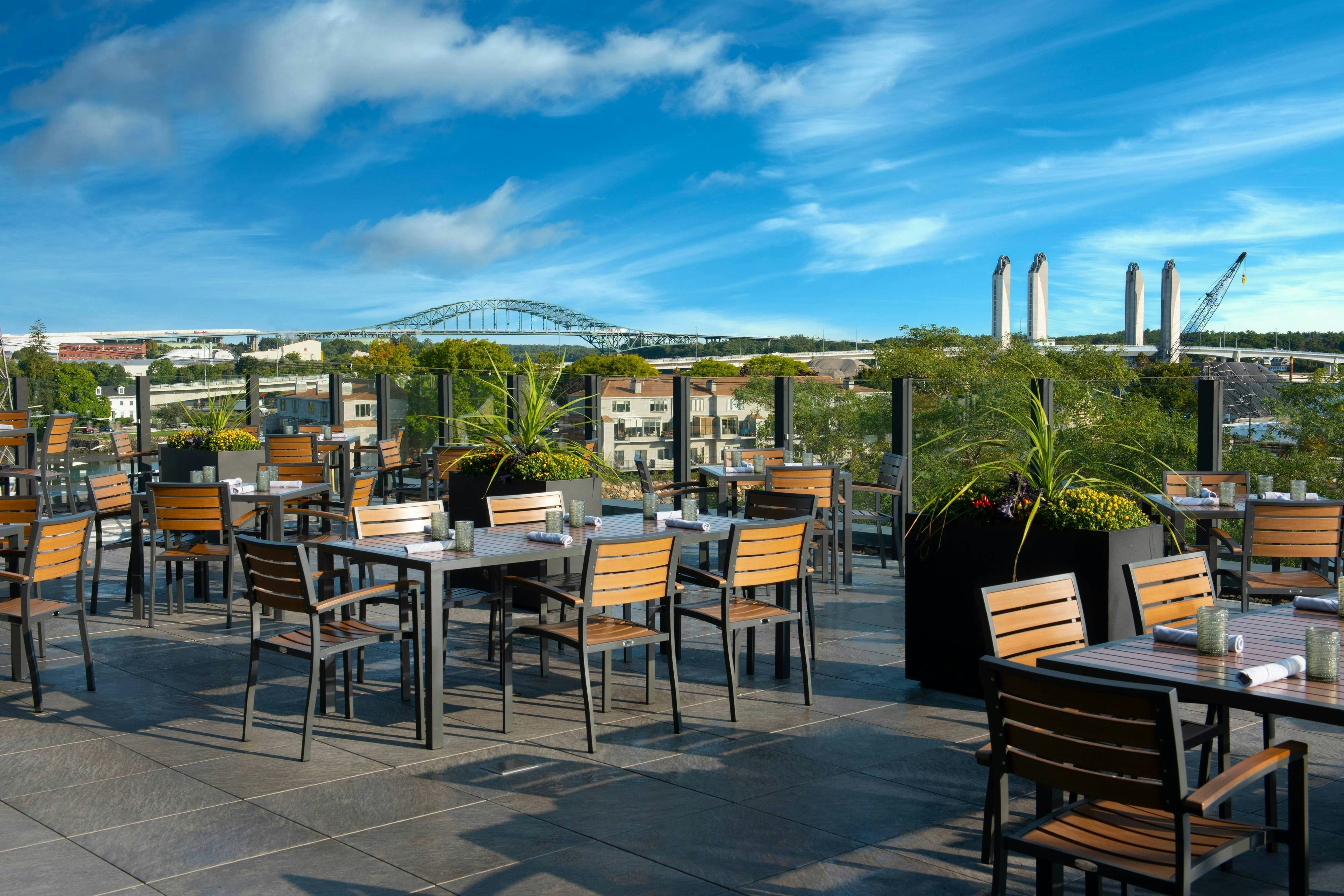 Ac Hotel By Marriott Portsmouth Downtown/Waterfront 45/77
