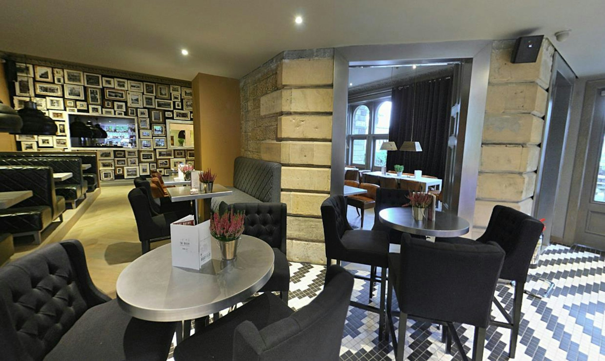 Murrayfield Hotel 60/67