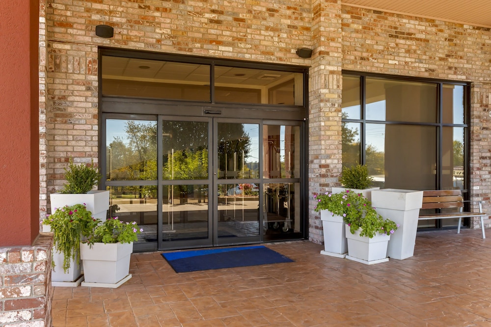 Holiday Inn Express Hotel Suites Harrison 1/56