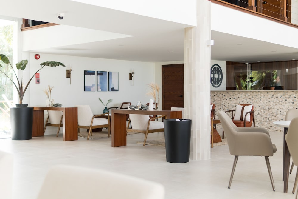 Cara Hotels Trinidad 27/44