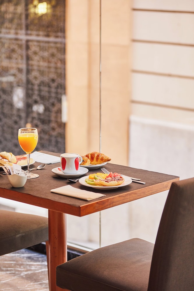 Silken Sant Gervasi Hotel 37/44