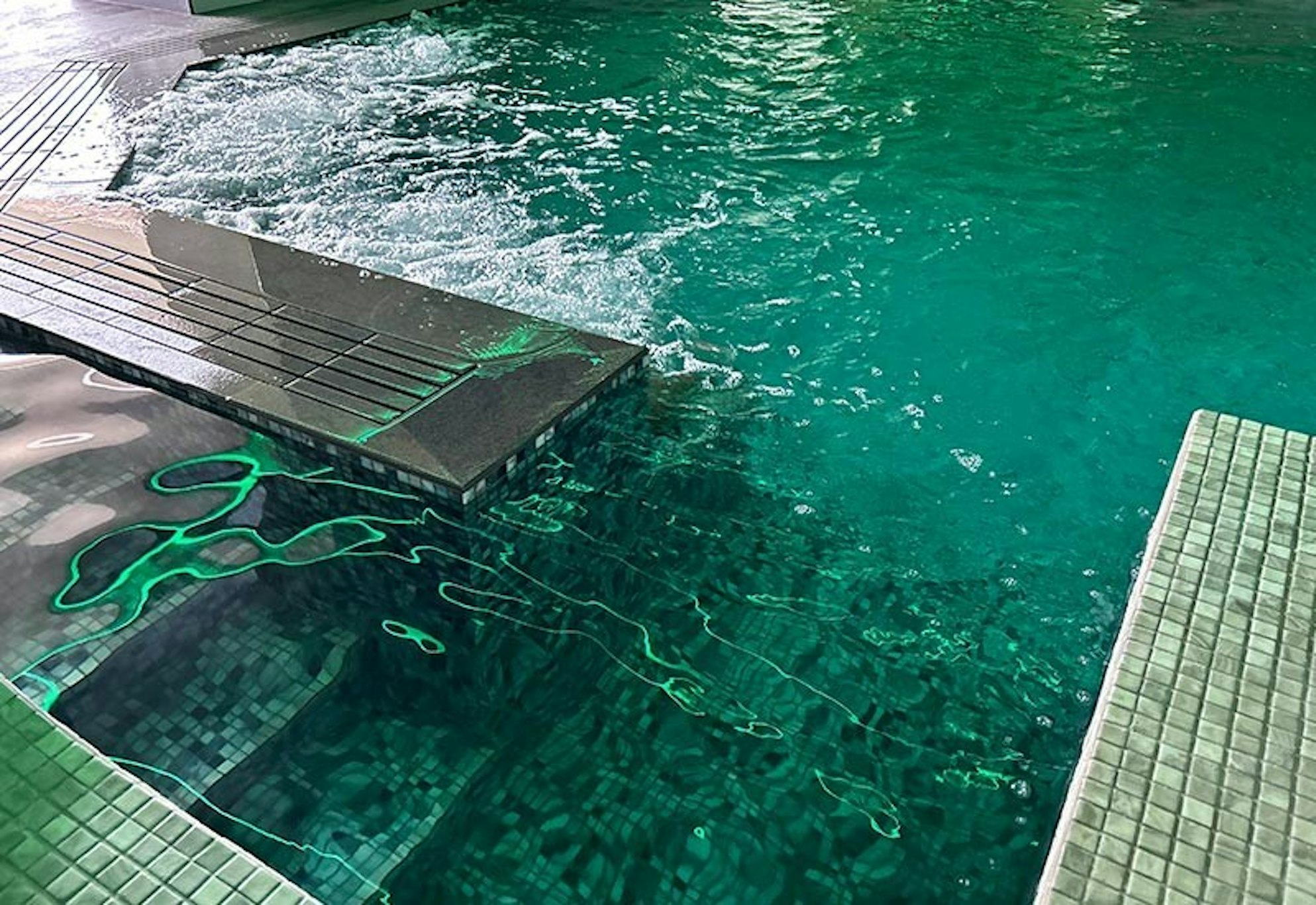 Hellidon Lakes Golf Spa Hotel 12/25