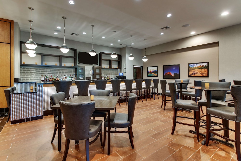 Drury Inn and Suites Phoenix Happy Valley 36/50