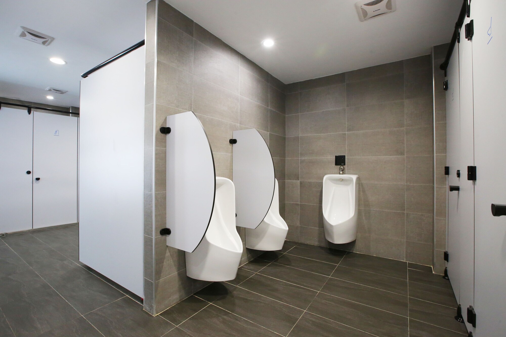 MIXED DORM, SUPERIOR, SHARED BATHROOM