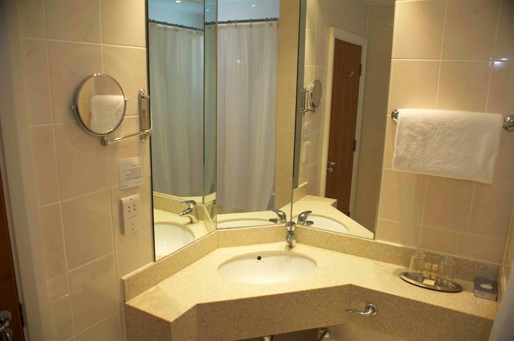 Mercure Sheffield Kenwood Hall & Spa 50/50