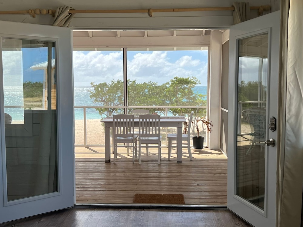 Barbuda Cottages 15/21