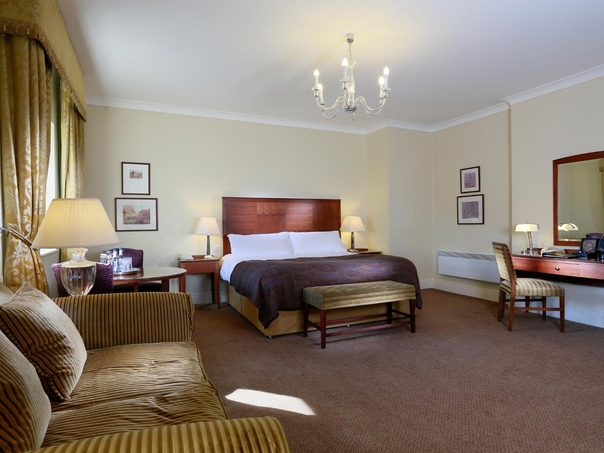 Deluxe, Suite, King Bed