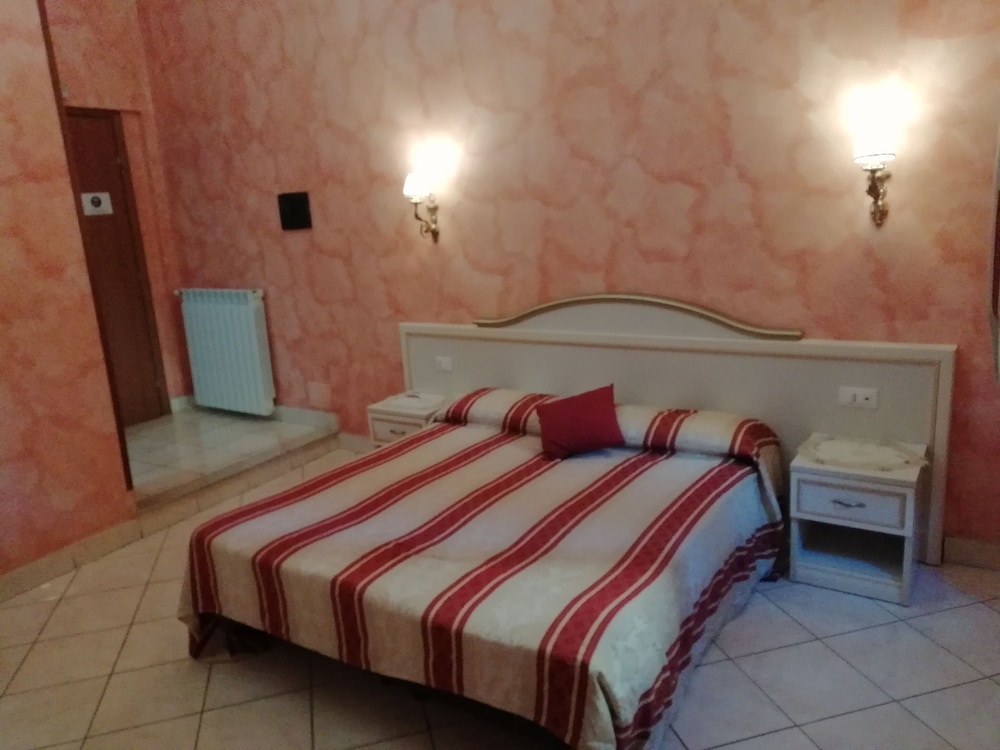 LA CORTE DEI PRINCIPI 9/56