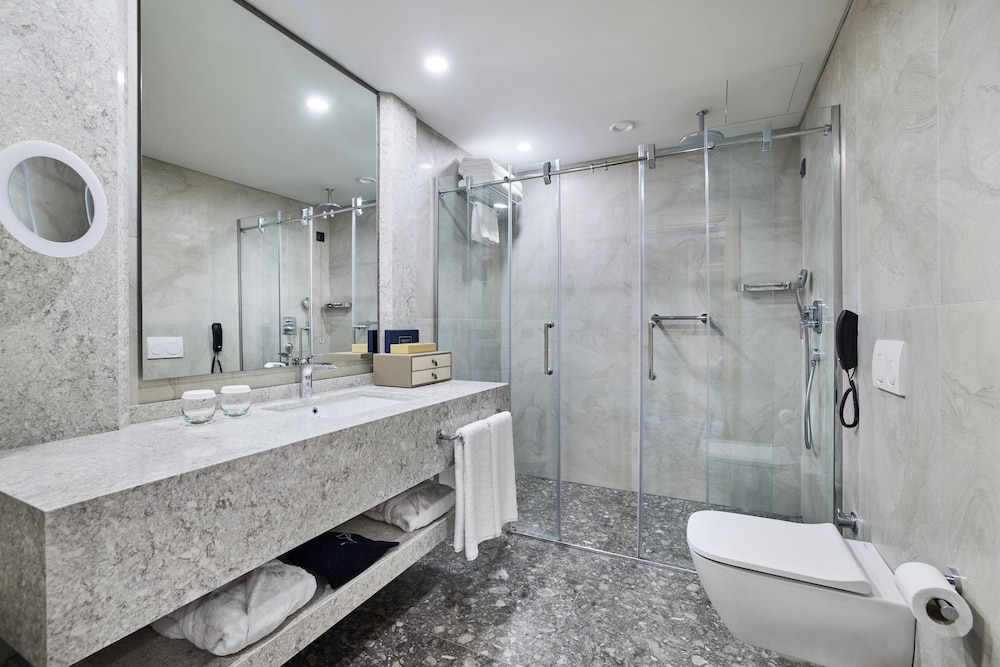 Movenpick Resort Antalya Tekirova 61/63
