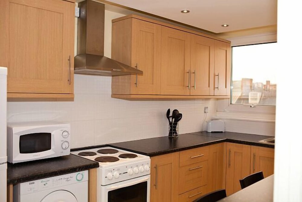 Victoria Centre Apartments &amp; Annexe 11/50